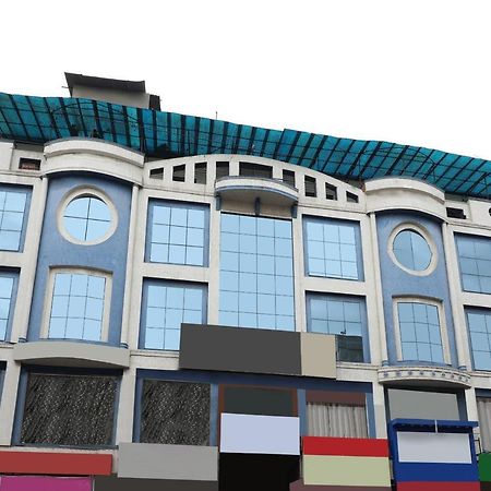 Capital O The City Park Near Nampally Railway Station Hyderabad Exterior photo
