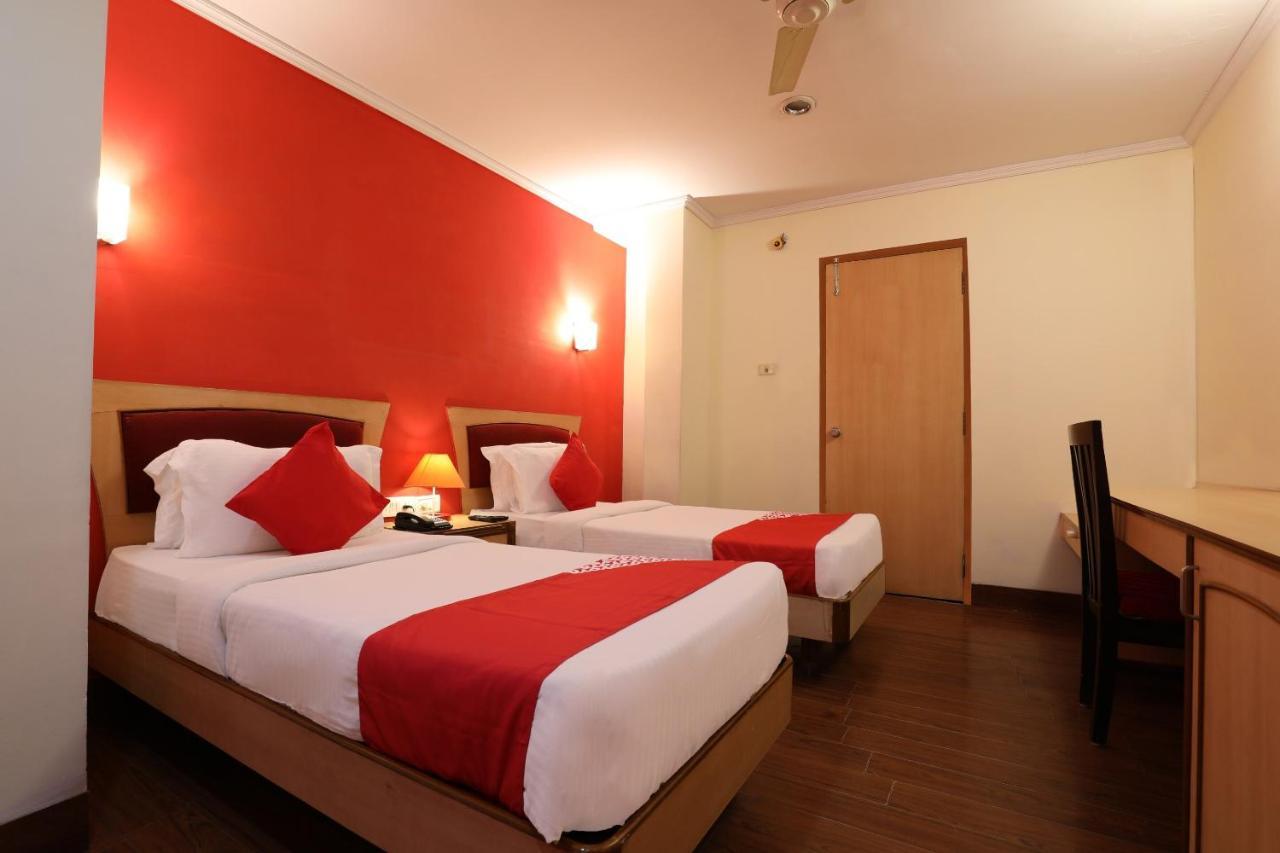 Capital O The City Park Near Nampally Railway Station Hyderabad Exterior photo