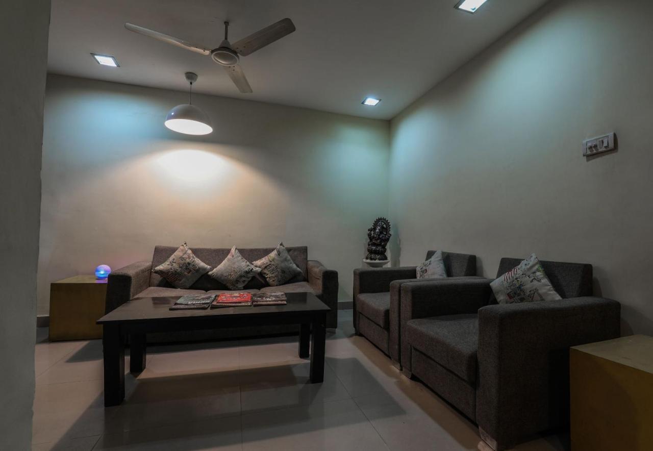 Capital O The City Park Near Nampally Railway Station Hyderabad Exterior photo